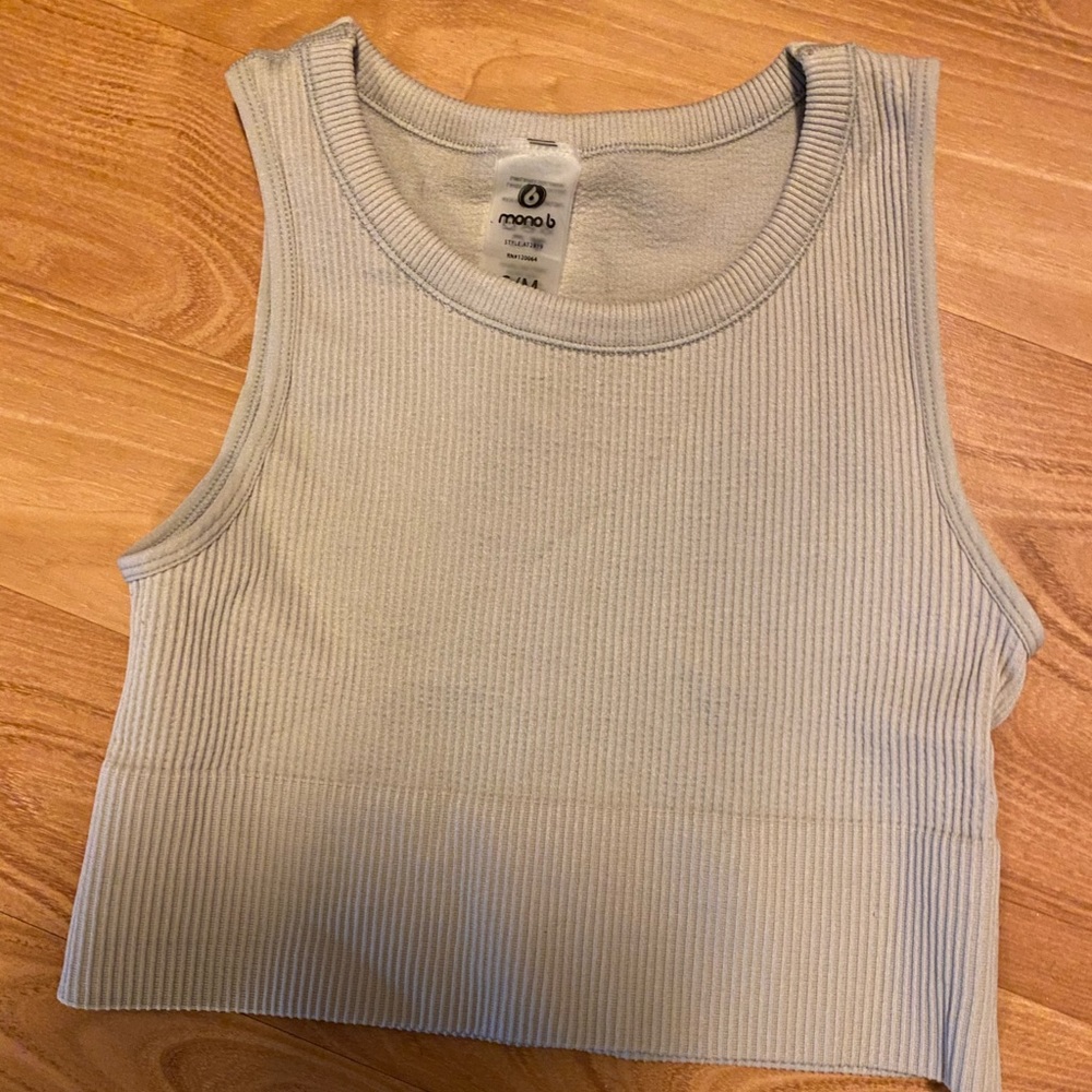 Vyvacious everywhere tank